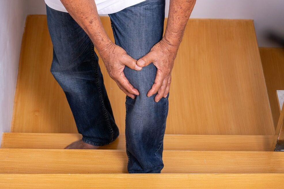 Knieschmerzen beim Treppensteigen