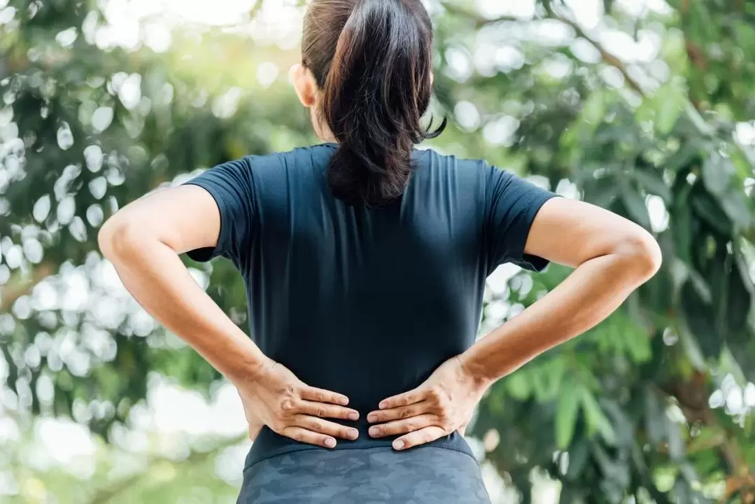 Schmerzen im unteren Rücken aufgrund von Osteochondrose